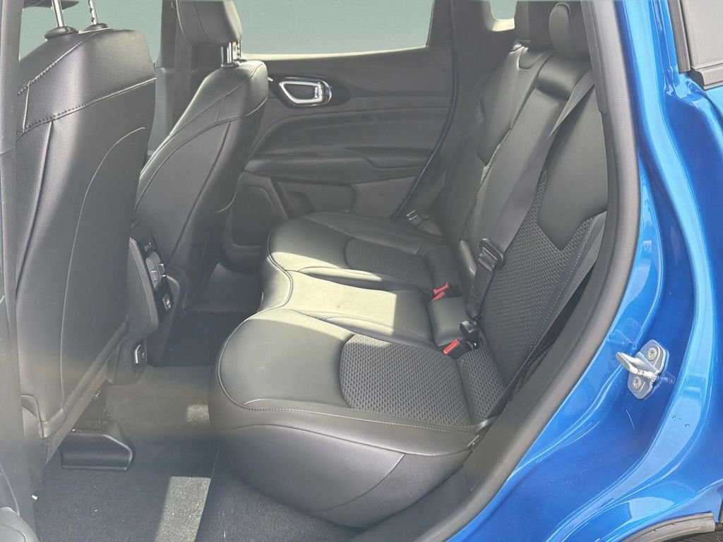 New 2026 Blue Jeep Latitude image 22