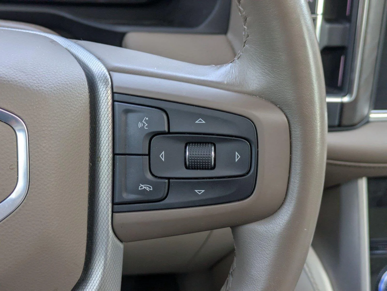 Used 2024 Midnight Blue Metallic GMC Denali image 19
