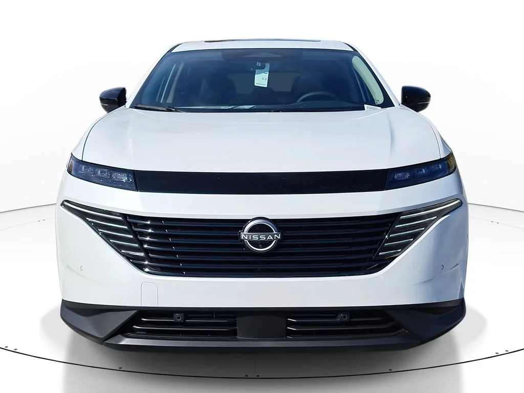New 2026 White Nissan SL image 3