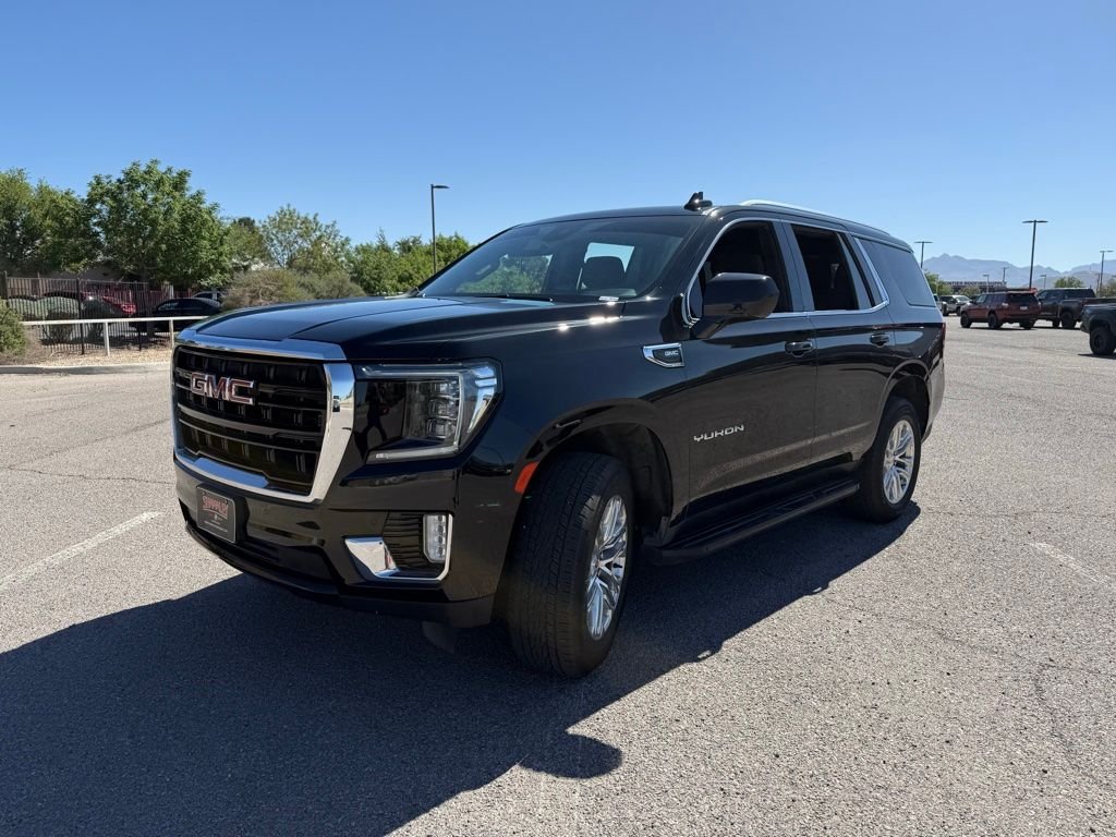 Used 2024 Black GMC SLE image 11
