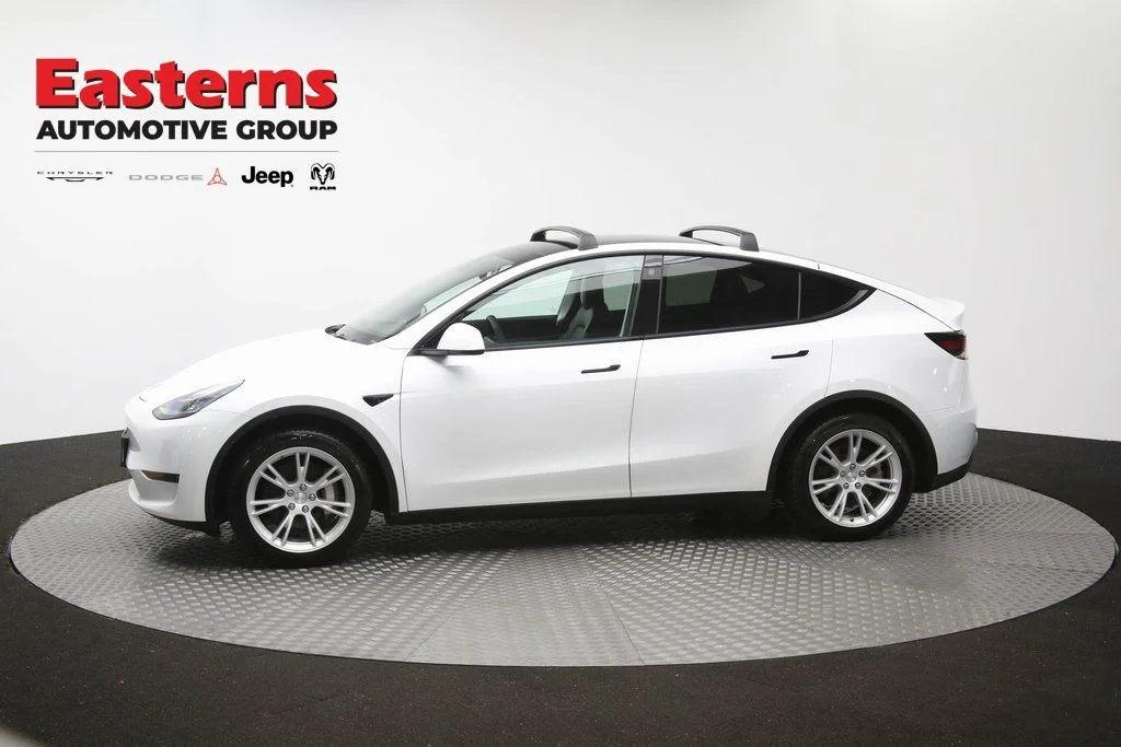 Used 2021 White Tesla Long Range image 55