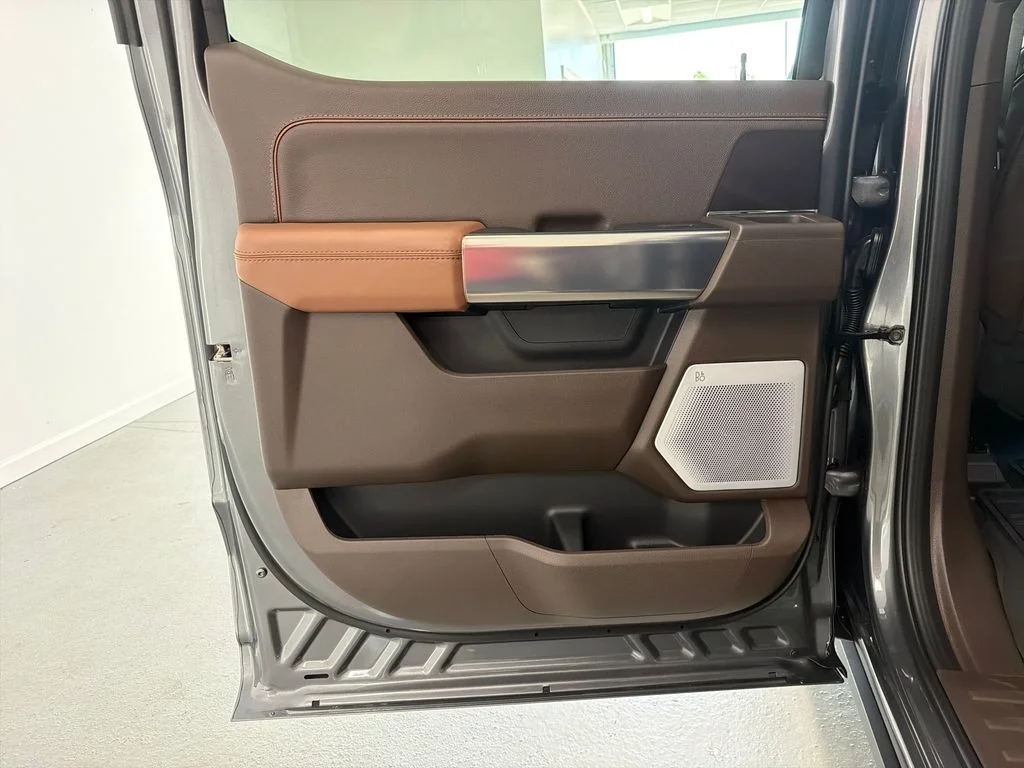 New 2026 Carbonized Gray Metallic Ford King Ranch® image 8