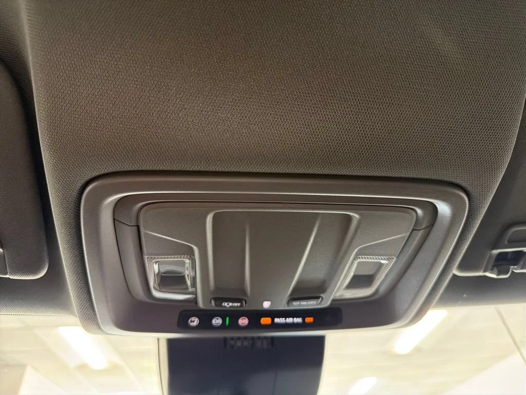 New 2026 Onyx Black GMC Pro image 17