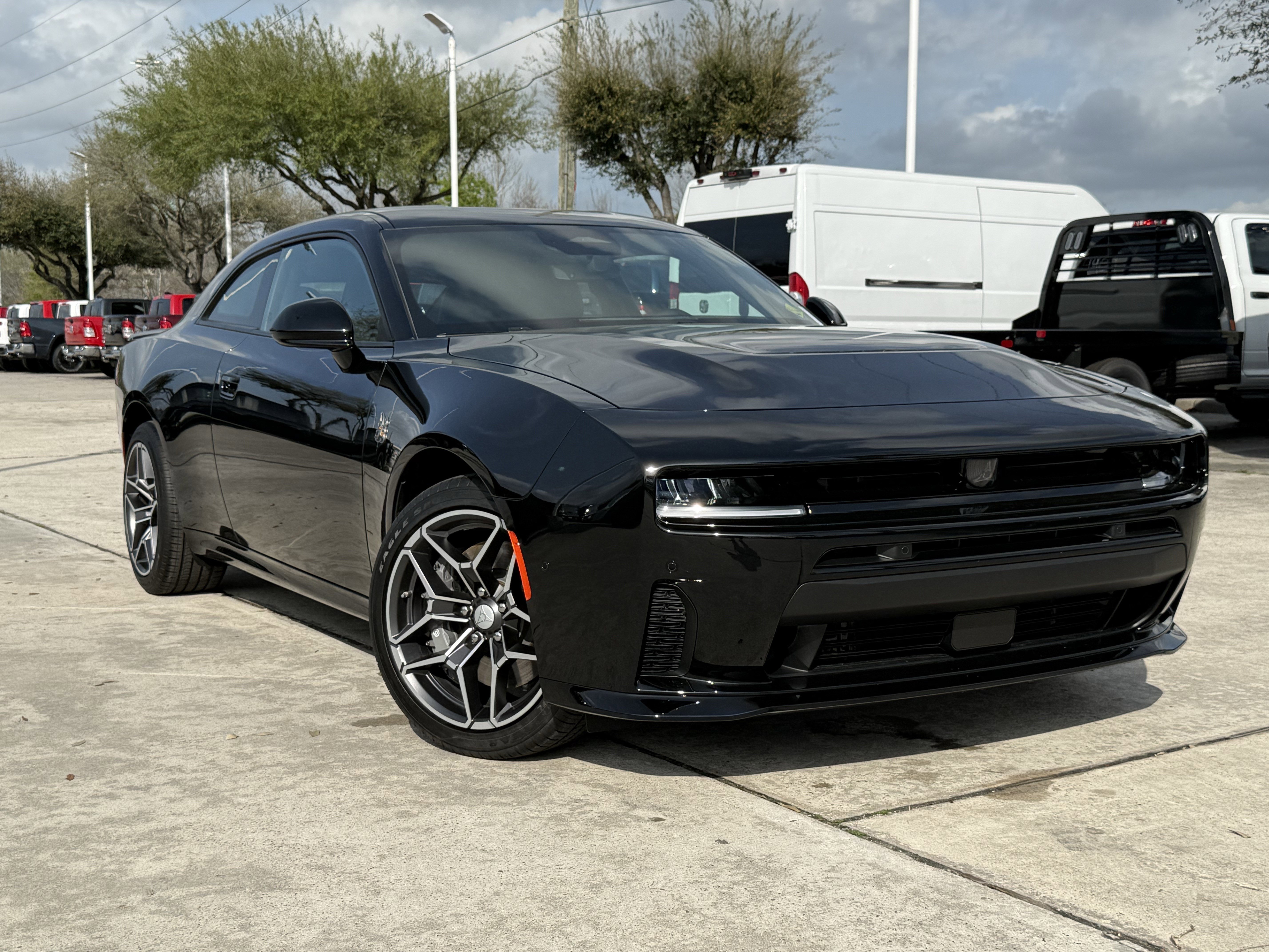 New 2026 Diamond Black Crystal Pearlcoat Dodge Scat Pack image 2