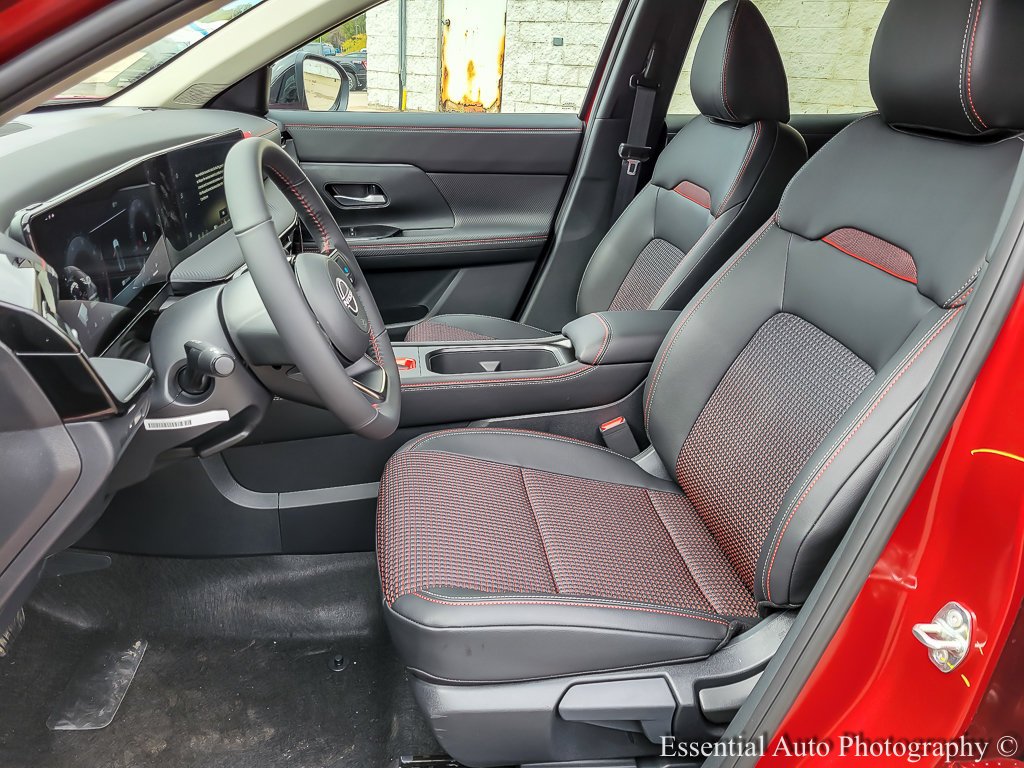2026 Nissan KICKS SR AWD - Photo 8