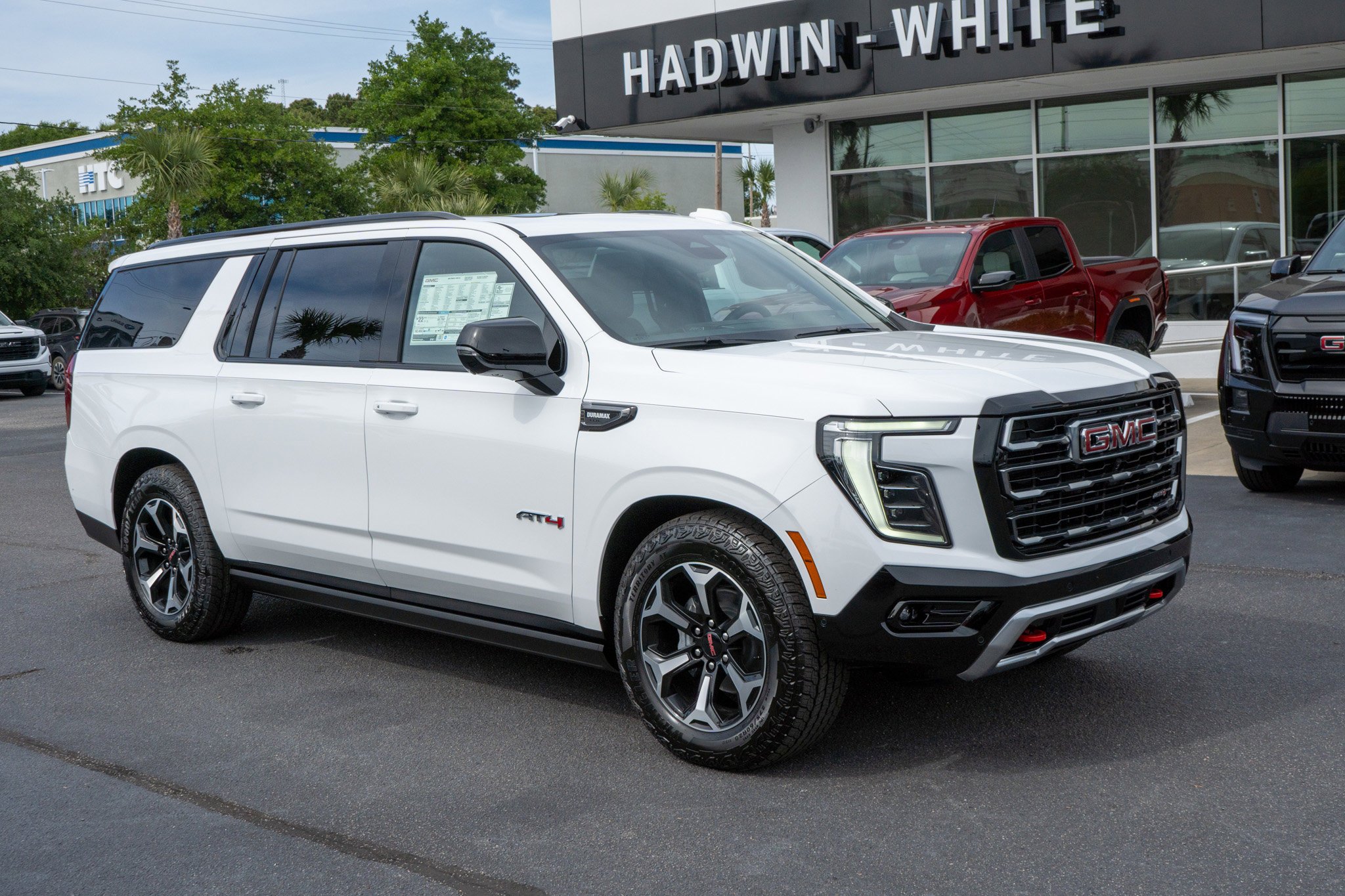 2026 GMC Yukon 4WD AT4's photo
