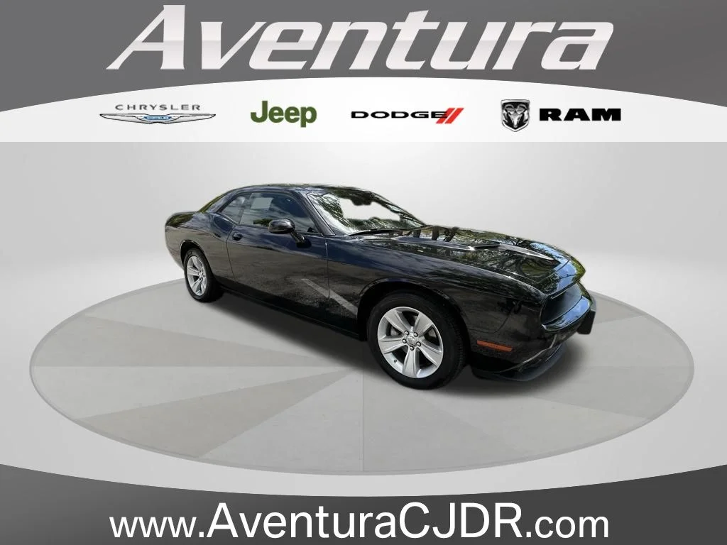 2023 Dodge Challenger SXT