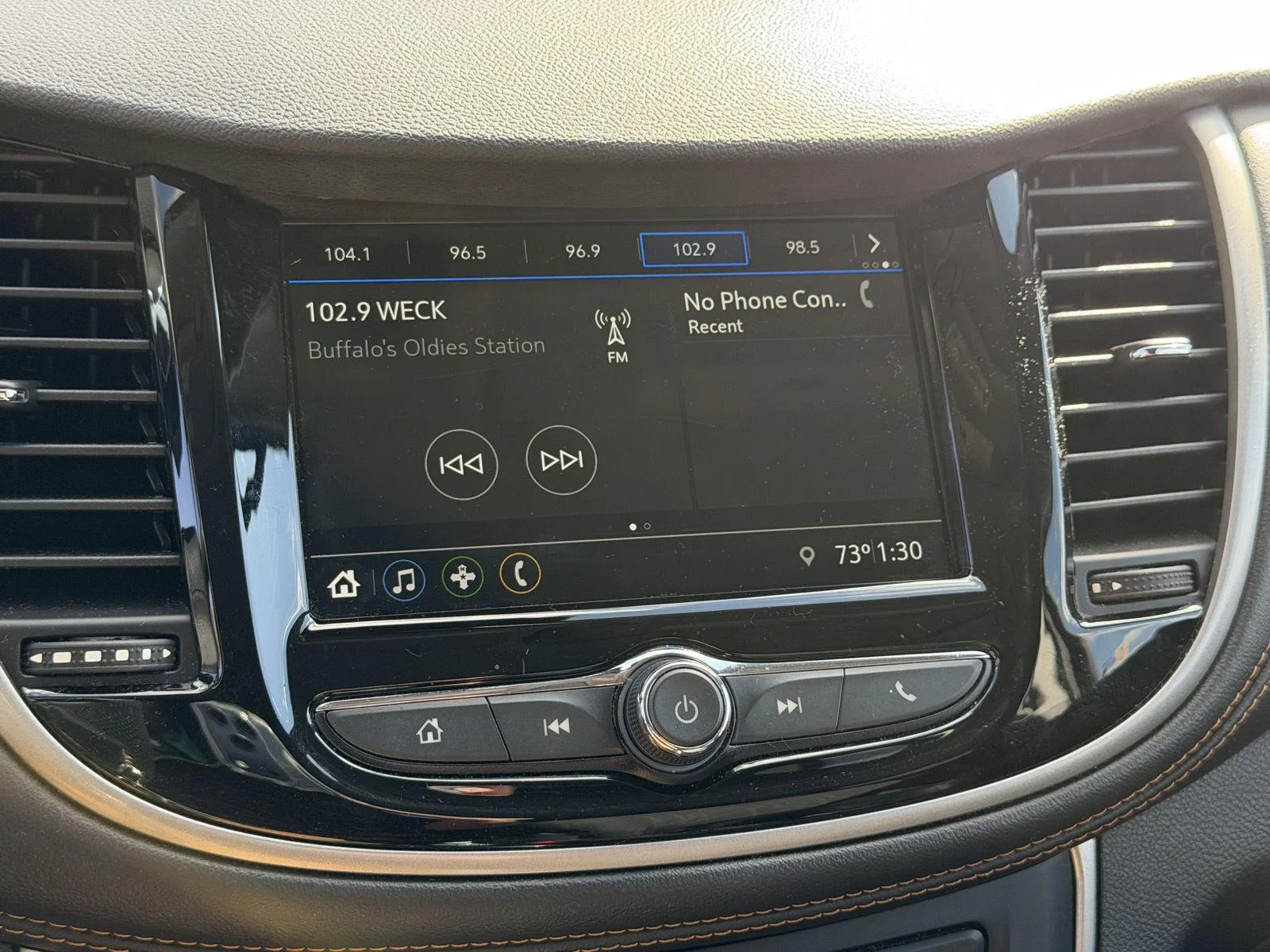 Used 2019 Summit White Chevrolet LT image 7
