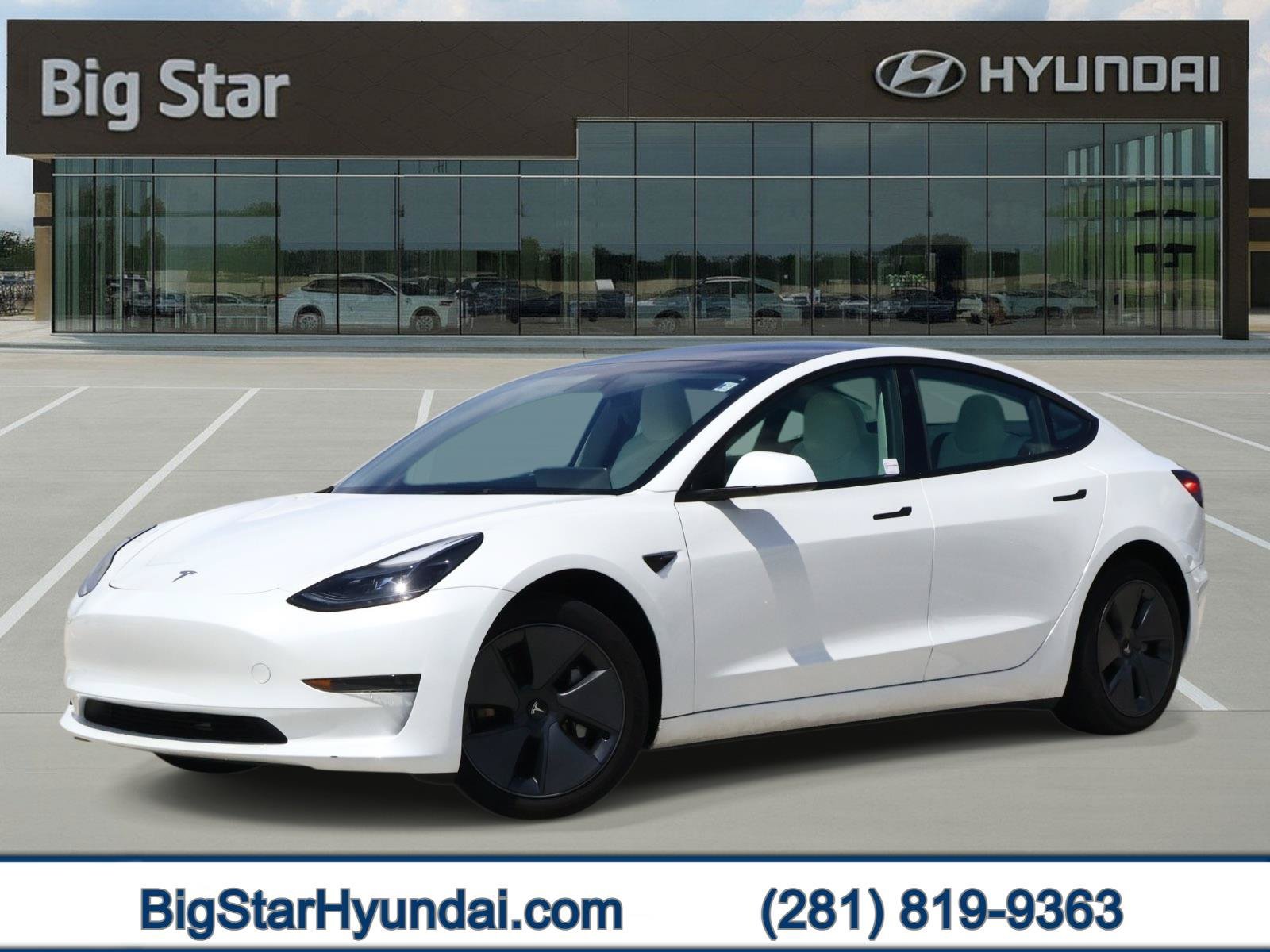 2023 Tesla Model 3 -'s photo