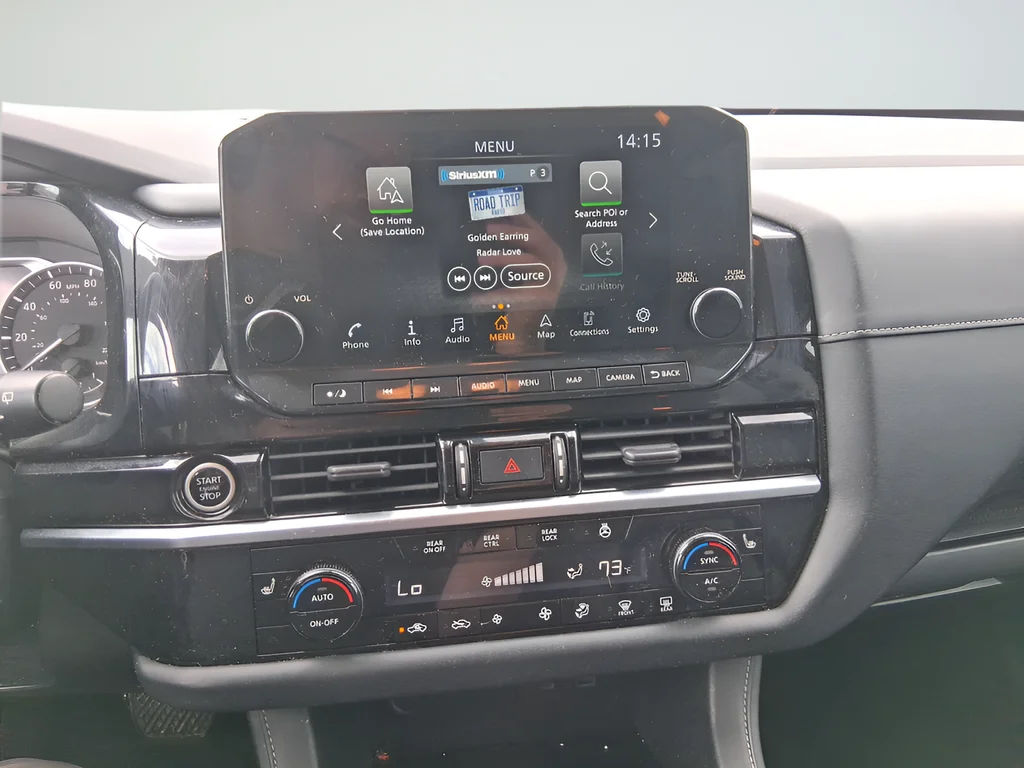 Used 2022 Red Nissan SL image 10