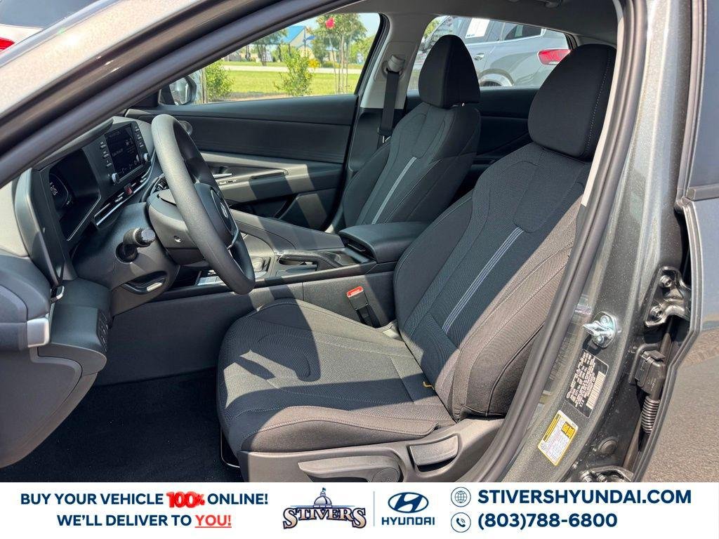 New 2026 Gray Hyundai SE image 17