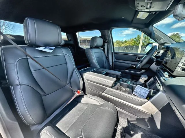 2026 Toyota Tundra Limited - Photo 32