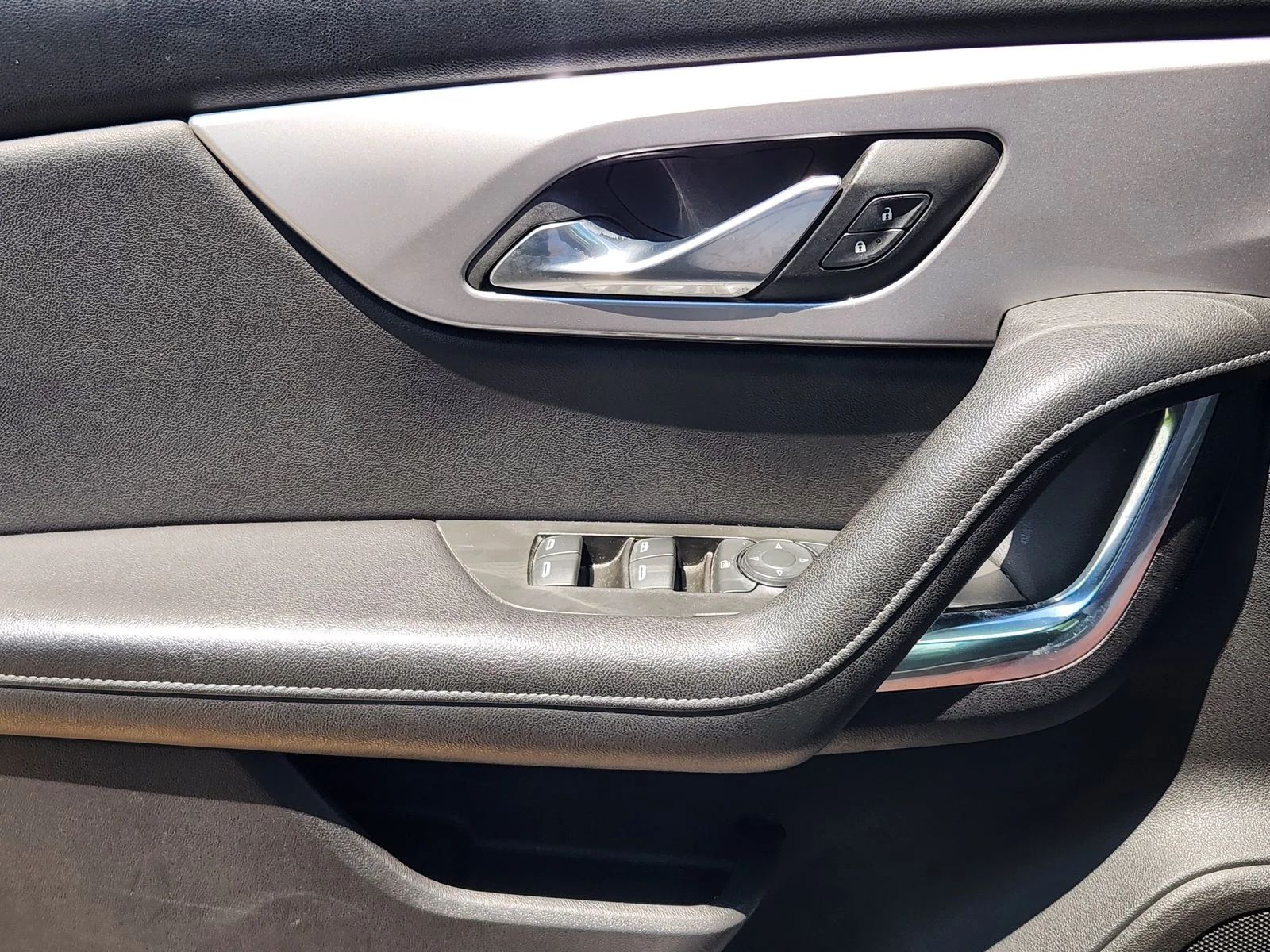 Used 2022 Blue Chevrolet LT image 21