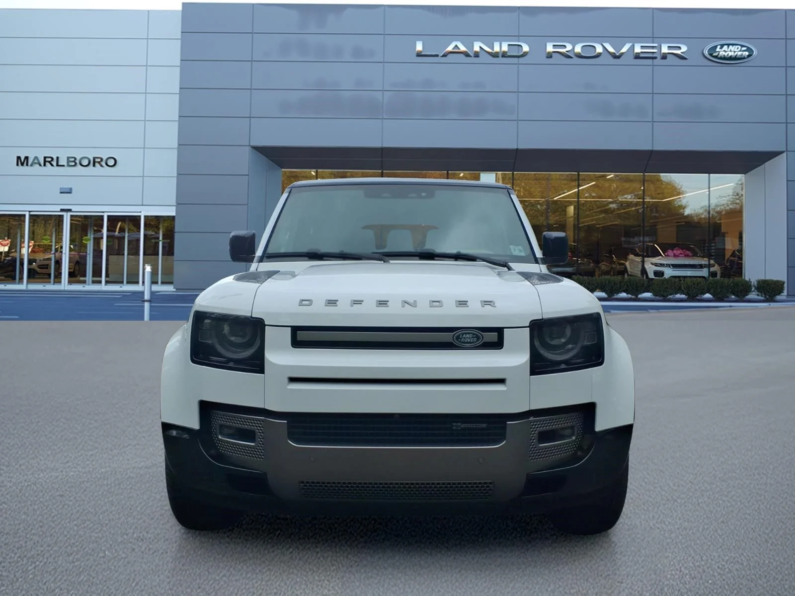 Certified Used 2023 Fuji White 1aa Land Rover 130 X-Dynamic SE image 8