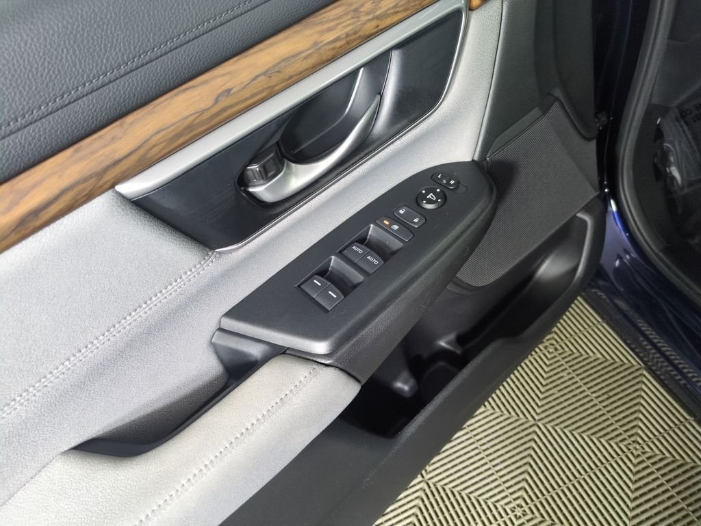 Used 2020  Honda EX image 11