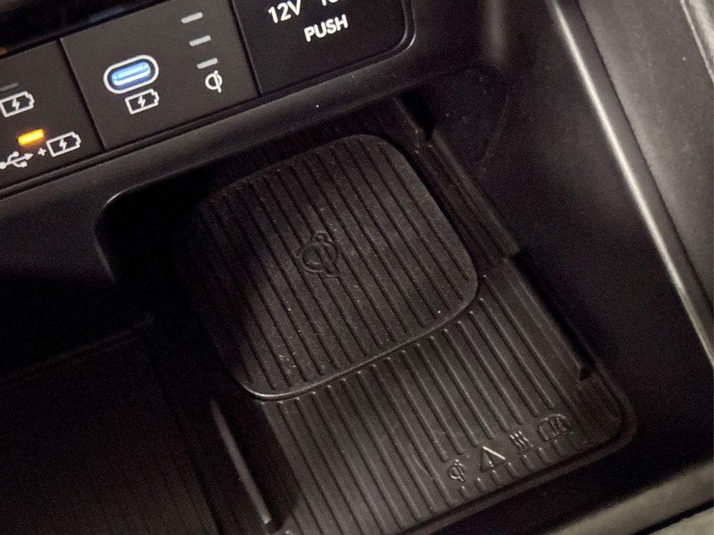 New 2026 White Hyundai SEL Activity AWD image 28