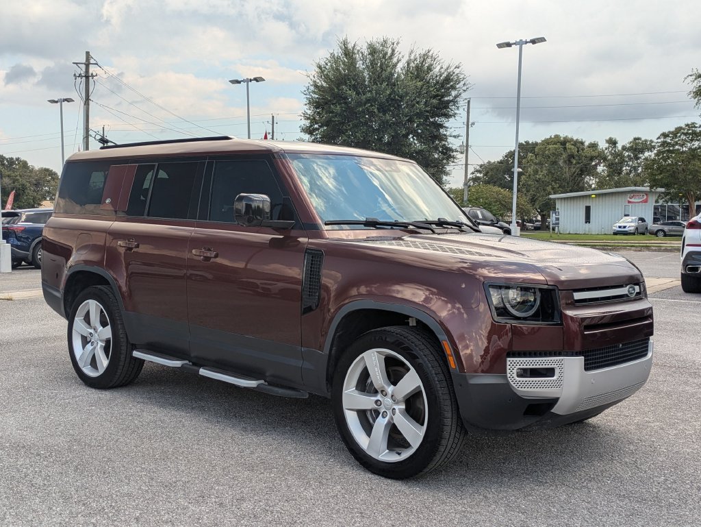 Used 2023 Red Land Rover First Edition image 7
