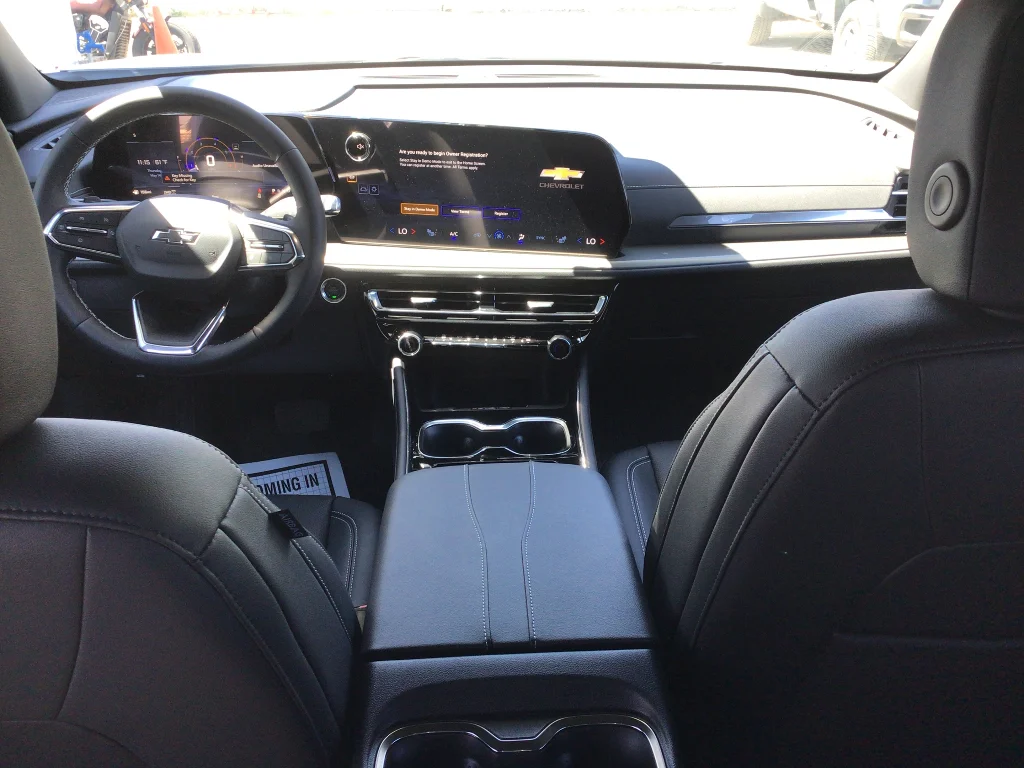 New 2026 Summit White Chevrolet LT image 12
