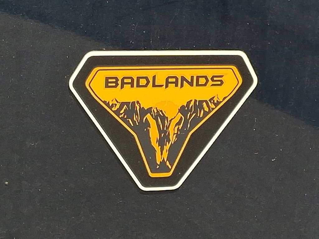 Used 2021 Blue Ford Badlands image 10