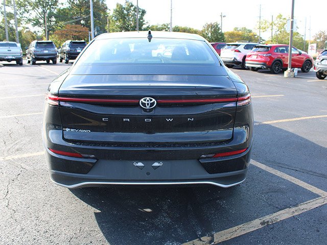 Used 2024 Black Toyota XLE image 6
