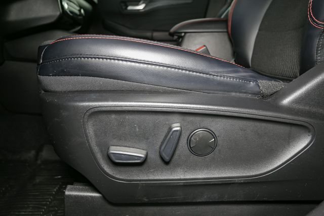 Used 2023 Gray Ford ST-Line image 39