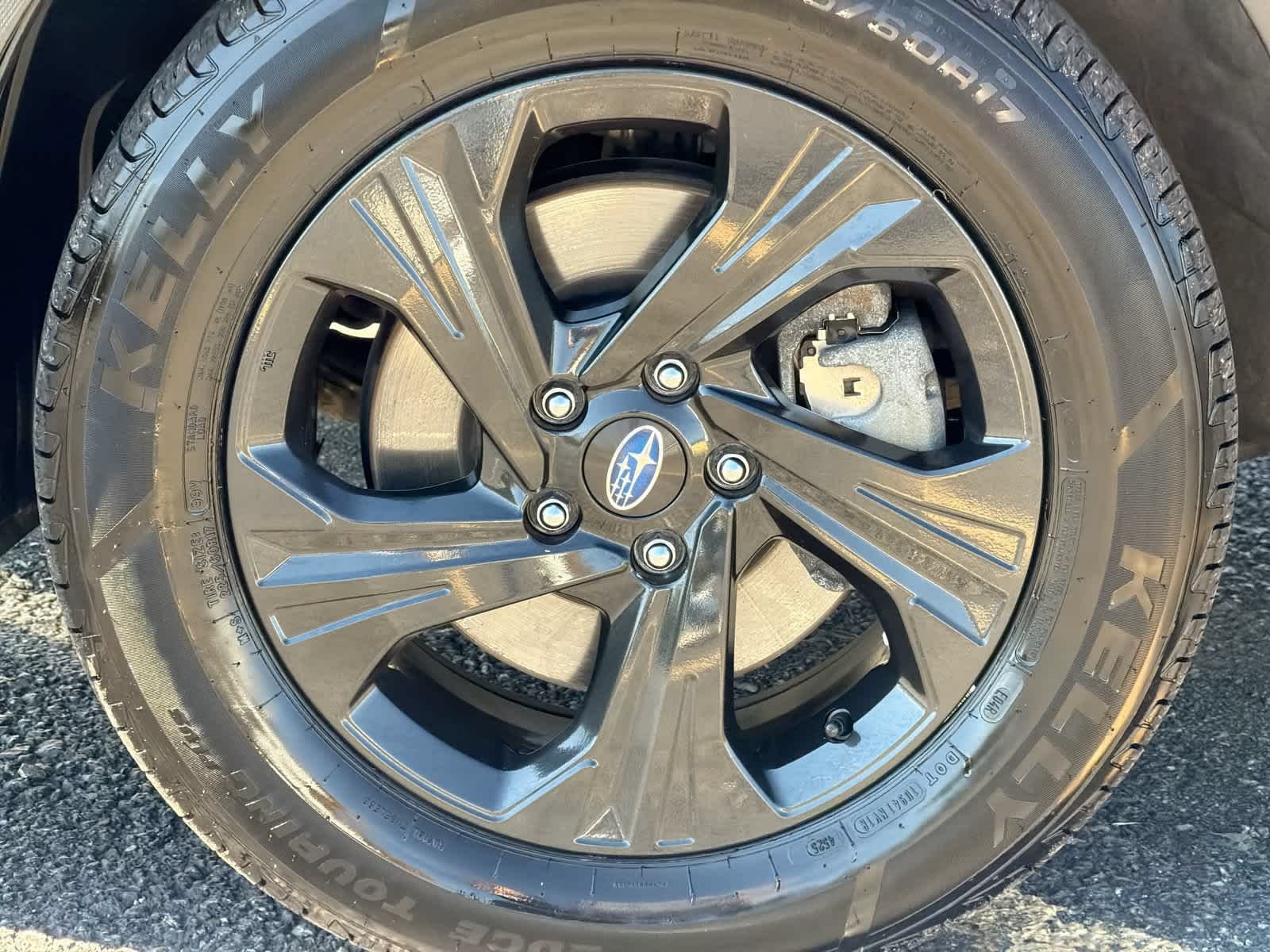 Certified Used 2024 Magnetite Gray Metallic Subaru BASE image 14