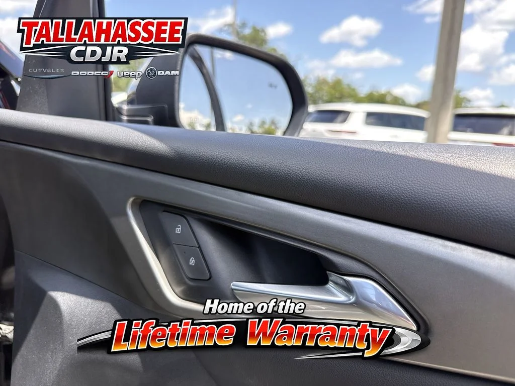 Used 2024 Black Metallic Chevrolet LT image 31