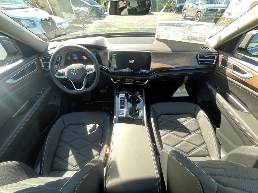 New 2026 Gray Volkswagen 2.0T SE w/Technology image 13