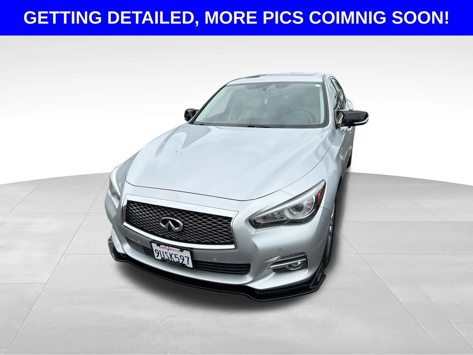 2015 INFINITI Q50