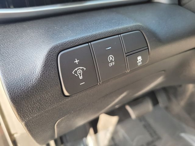 Used 2025 Gray Hyundai SE image 19