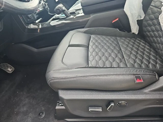 New 2025 Carbonized Gray Metallic Ford Lariat® image 68