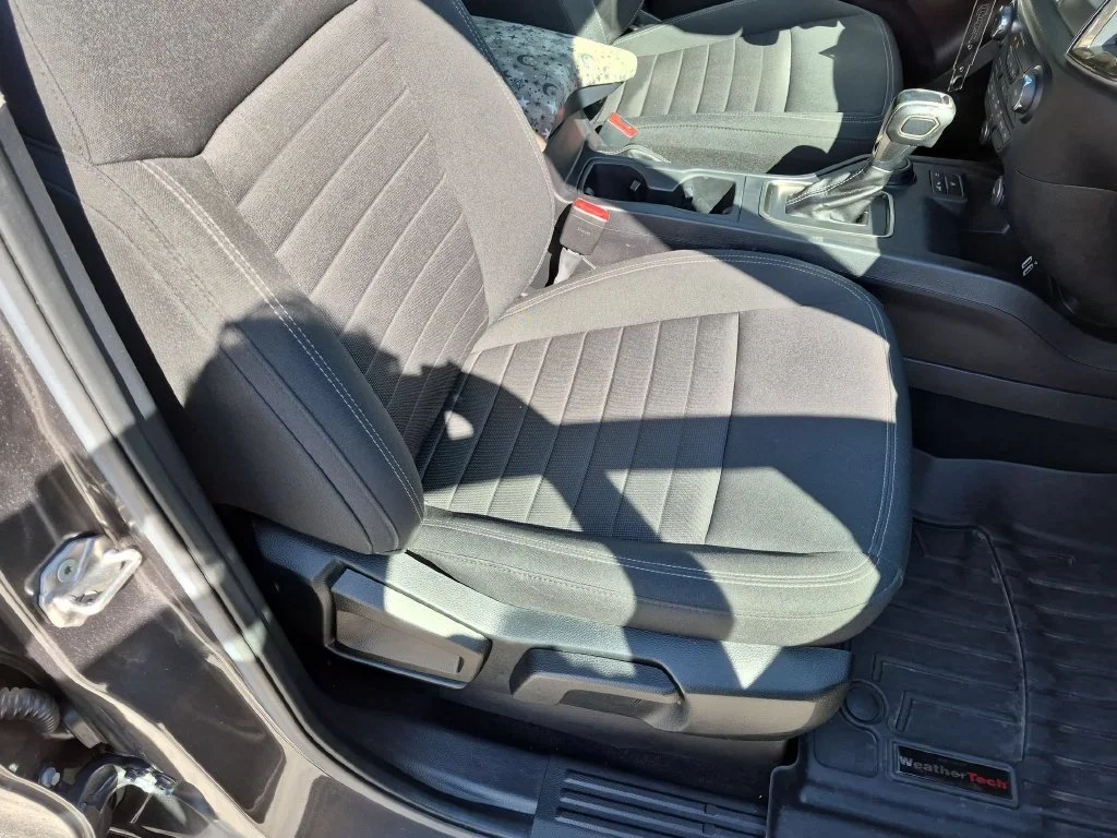 Used 2019 Gray Ford XLT image 25