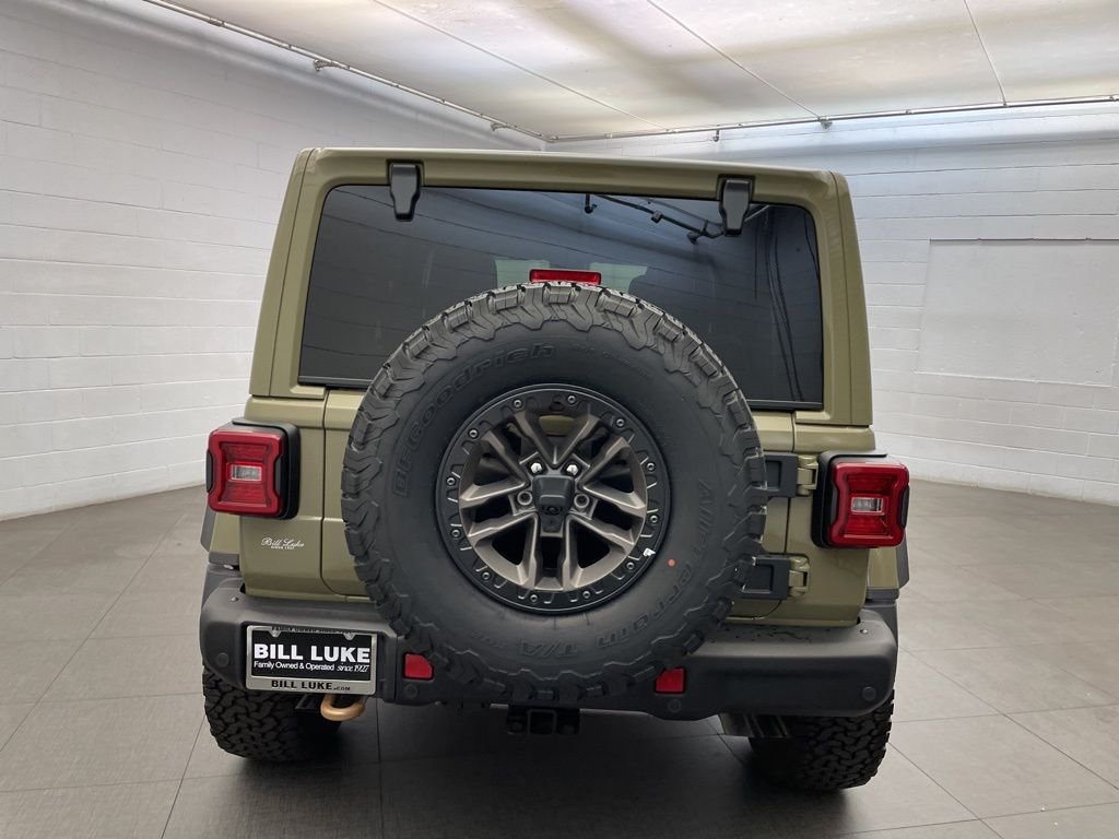 2025 Jeep Wrangler 4-Door Rubicon 392 Final Edition - Photo 4