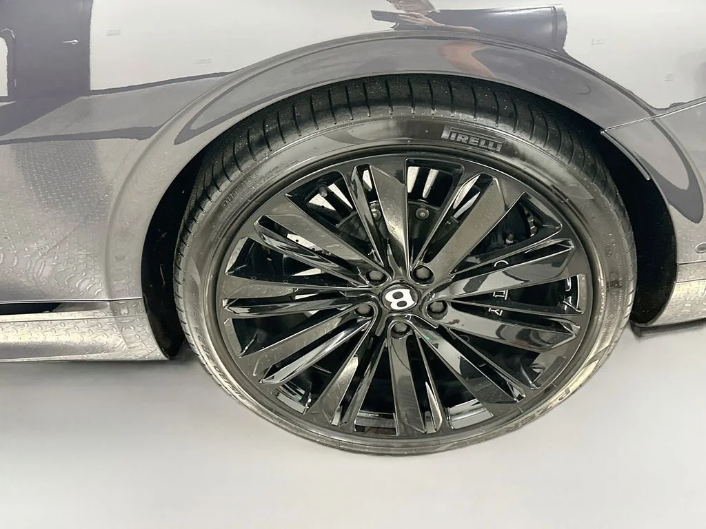 Used 2024 Gray Bentley Speed image 32
