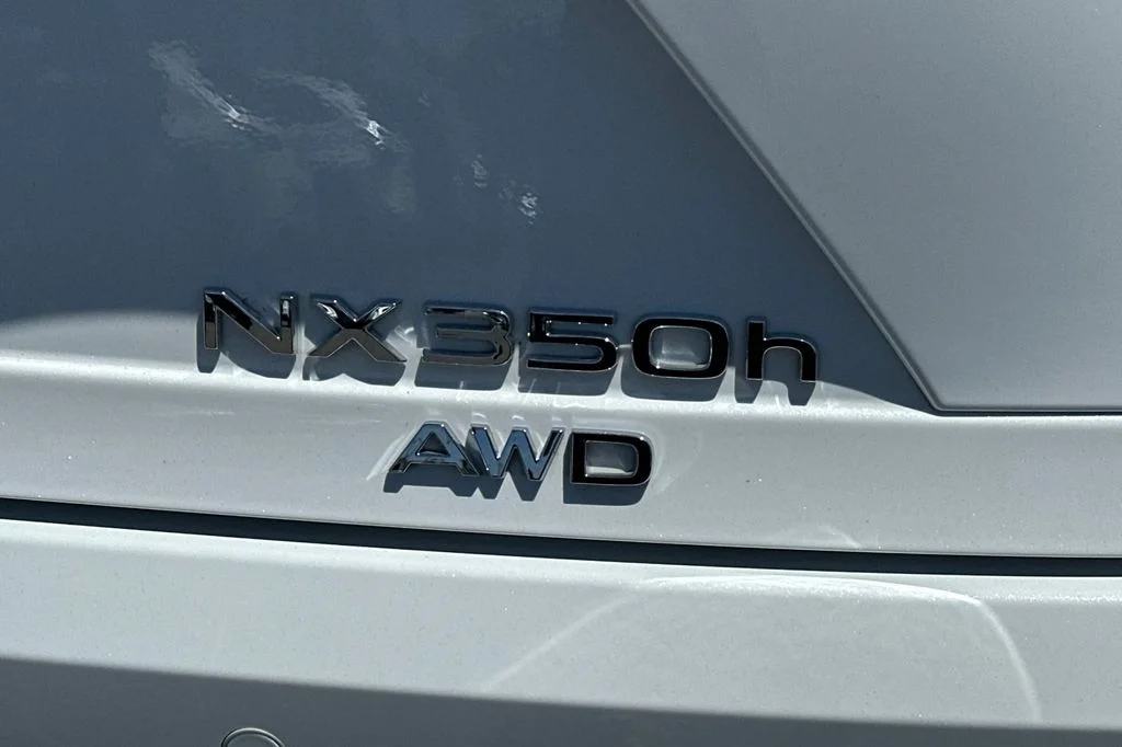 Certified Used 2026 White Lexus 350h Premium image 34