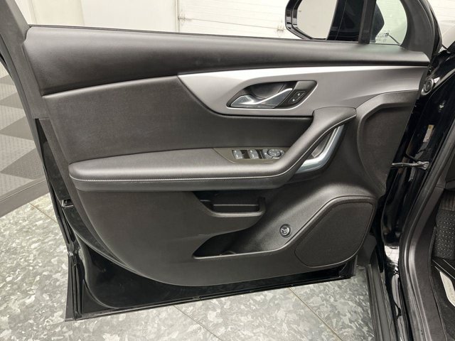 Used 2023 Black Chevrolet LT image 6