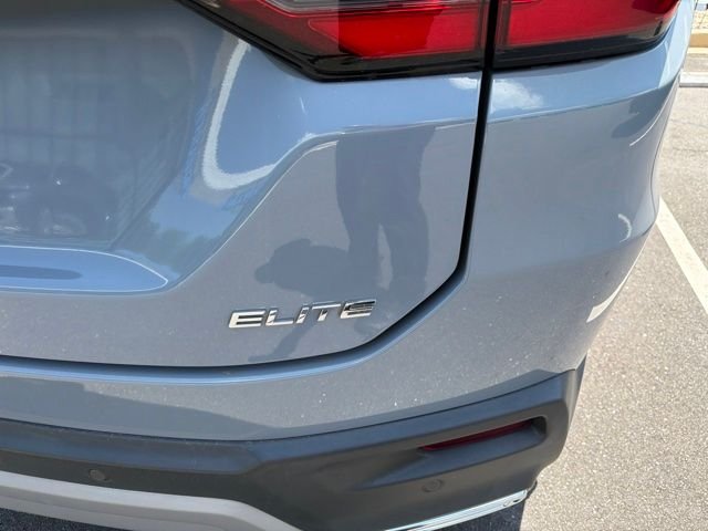 Certified Used 2023 Sonic Gray Pearl Honda Elite image 8