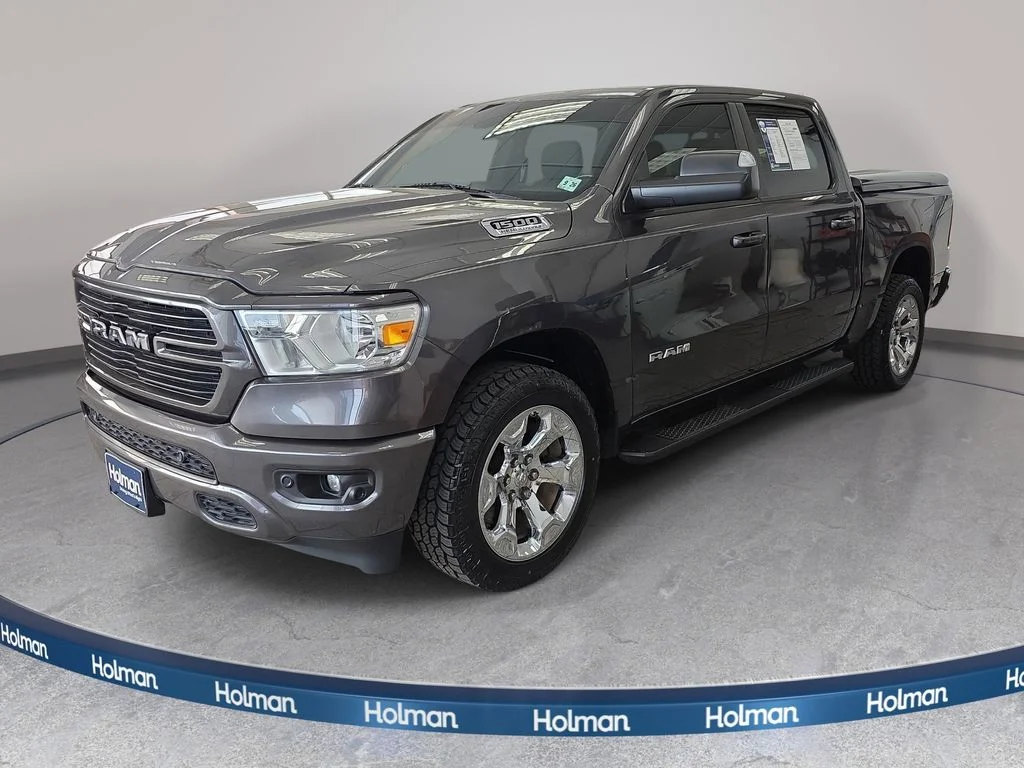 2021 RAM 1500 Big Horn/Lone Star 4x4 Crew Cab 5'7's photo