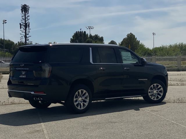 2026 Chevrolet Suburban Premier - Photo 13