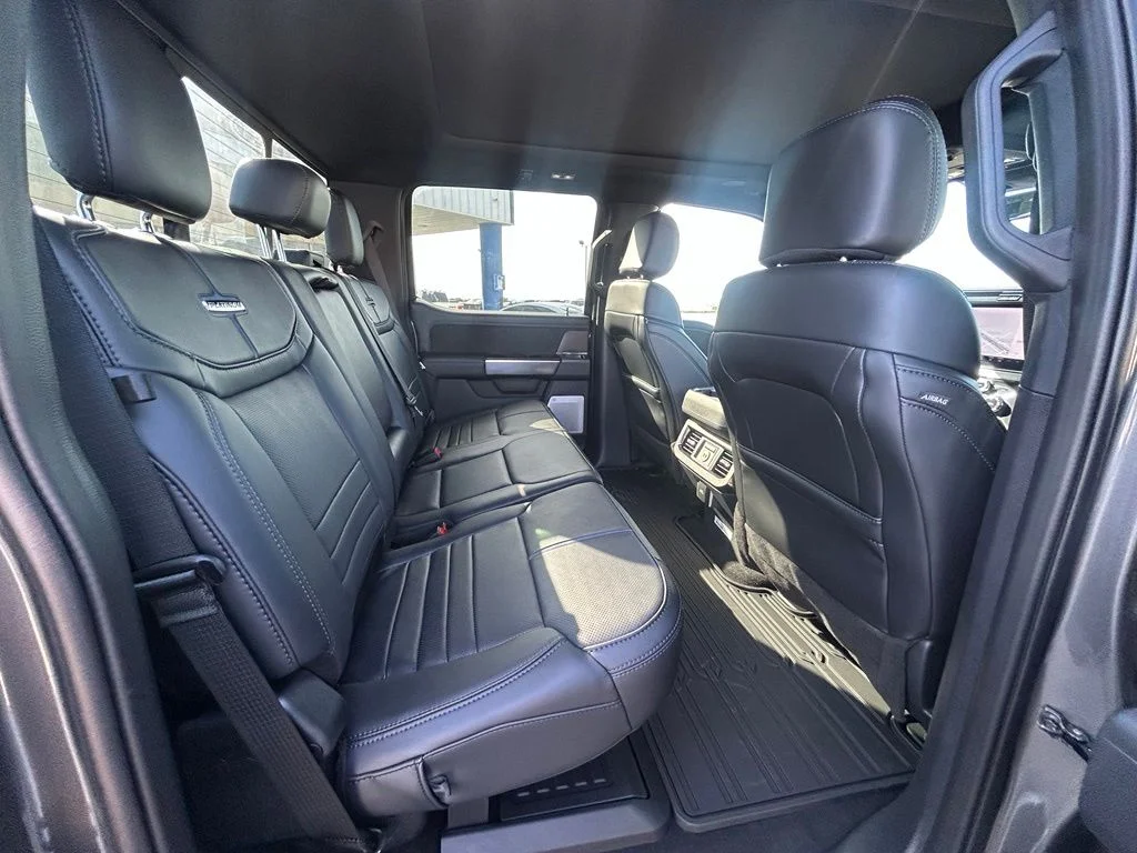 2026 Ford F-250 Super Duty Platinum - Photo 22