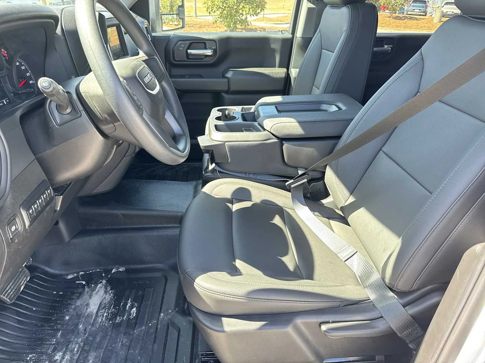 2025 GMC Sierra 3500HD Pro - Photo 24