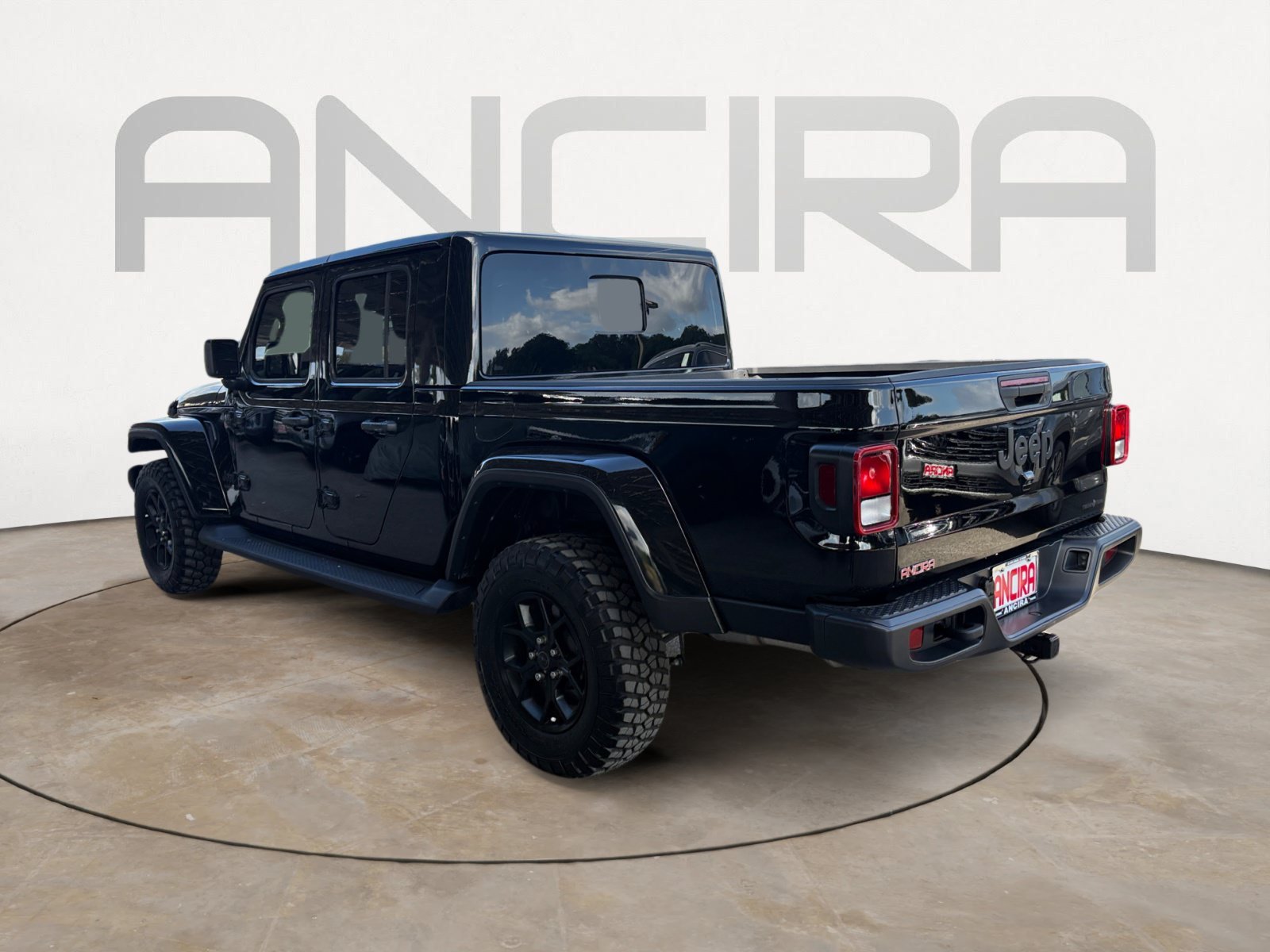 Used 2025 Black Clearcoat Jeep Texas Trail image 9