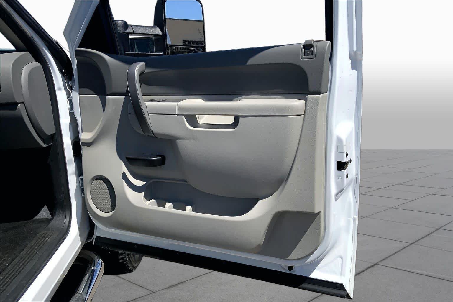 Used 2013 Summit White Chevrolet Work Truck image 21