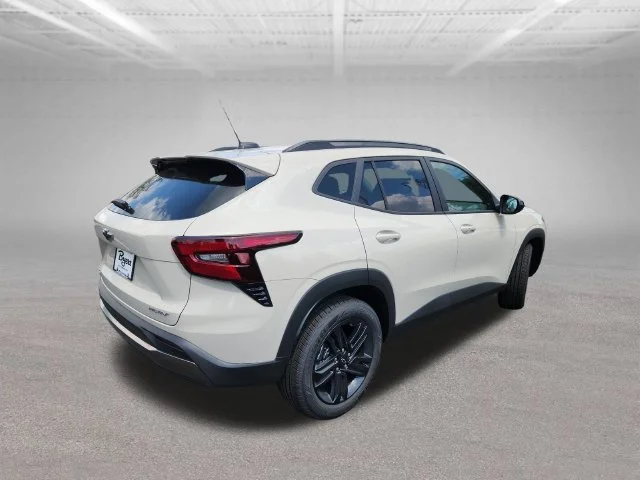 New 2026 White Sands Chevrolet ACTIV image 7