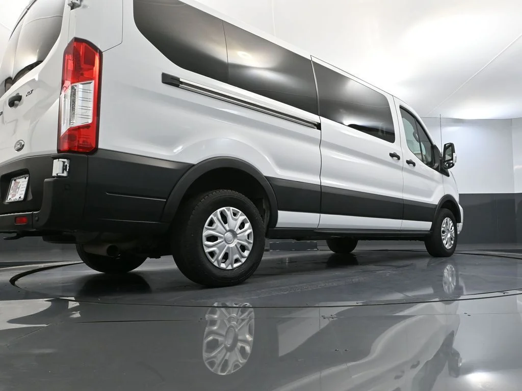 Used 2023 White Ford XLT image 46