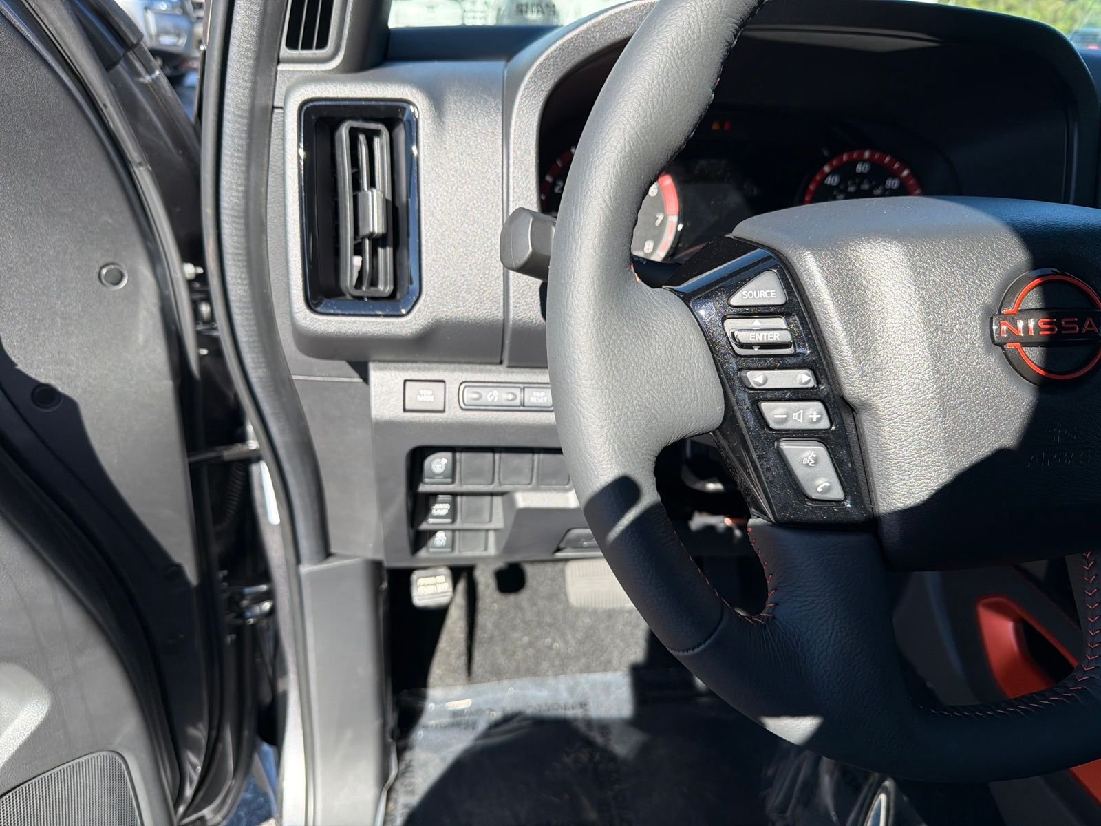 New 2026 Nissan Frontier PRO-X 4D Crew Cab