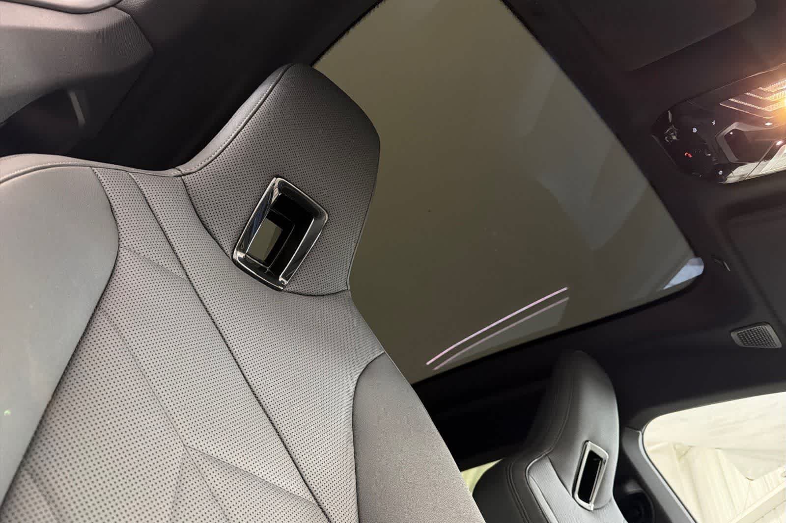 Used 2024 Phytonic Blue Metallic BMW M60 image 17