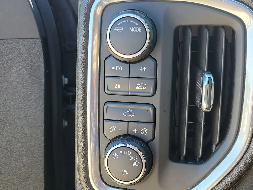 2020 Chevrolet Silverado 1500 LT - Photo 20