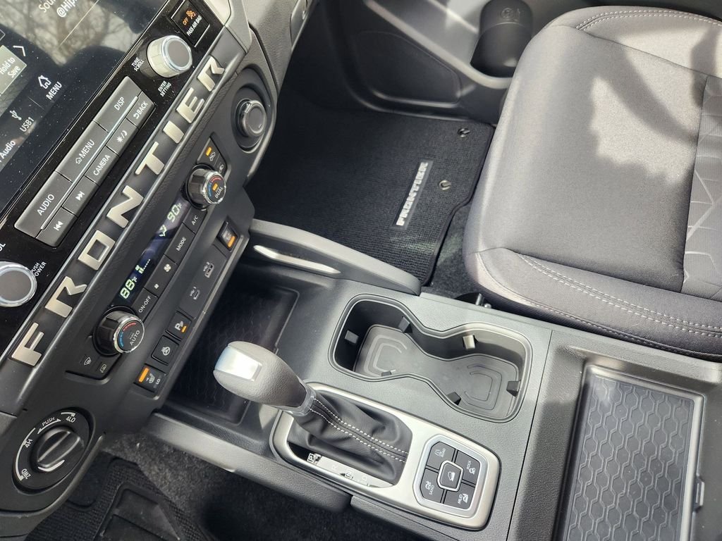 2026 Nissan Frontier SV - Photo 22