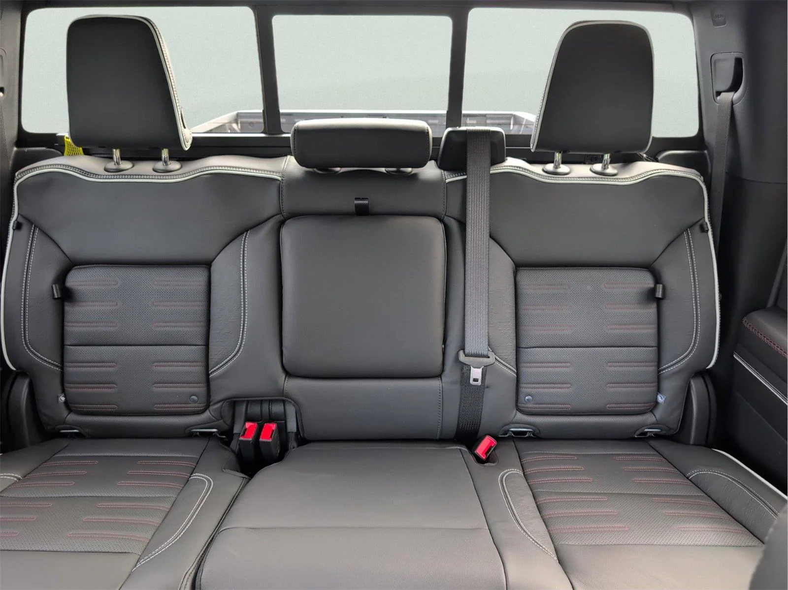 New 2026 Sterling Metallic GMC AT4X image 15